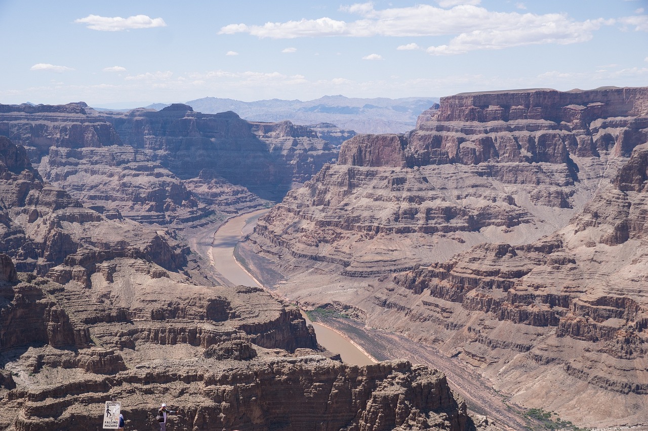 Hiking the Scenic Trails of the Grand Canyon’s North Rim